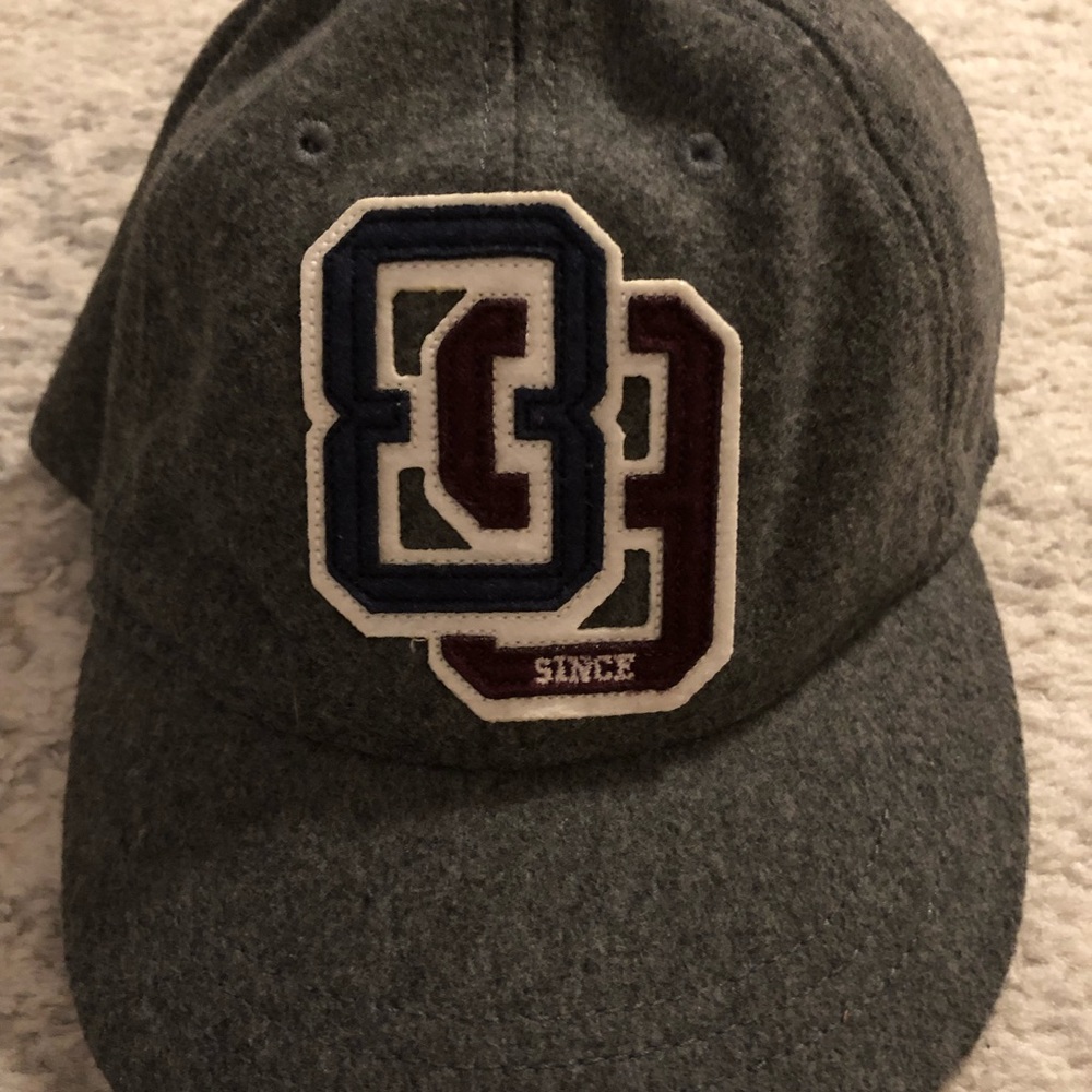 Gray wool Children’s Place Youth baseball cap - Picture 2 of 7